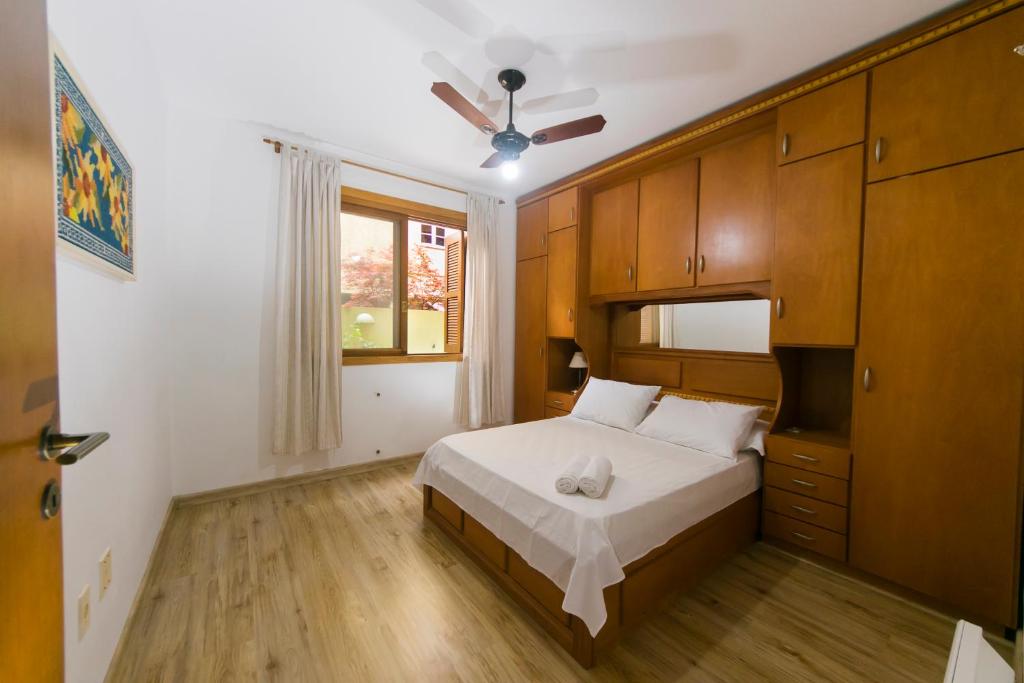 Suítes Belvedere - Apto Individual room 1